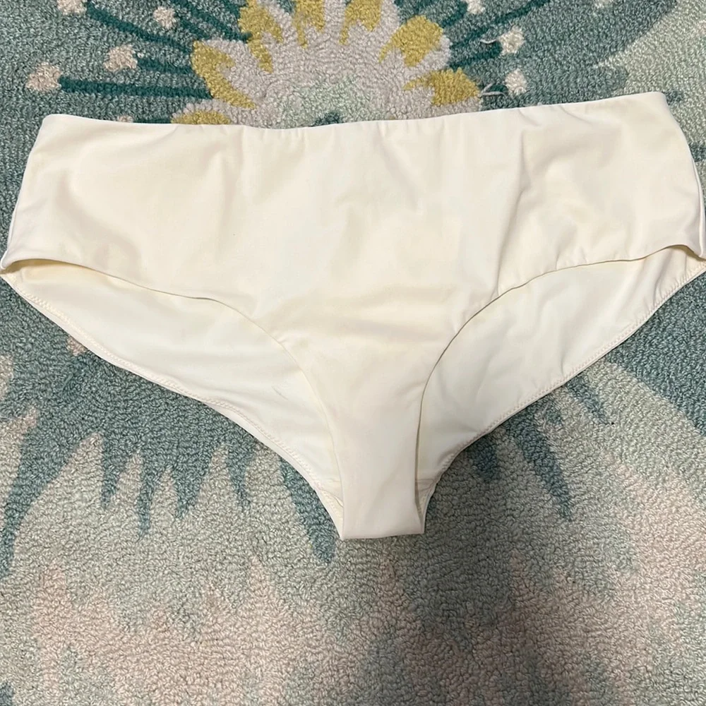 The Row Abbeta Brief Bikini Bottom - Picture 5 of 9